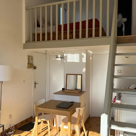 A 400m De La De La Corniche * Сет