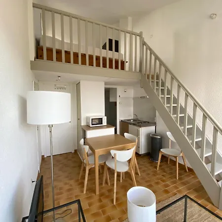 Appartement à 400m De La De La Corniche