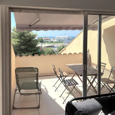 à 400m De La De La Corniche Appartement *